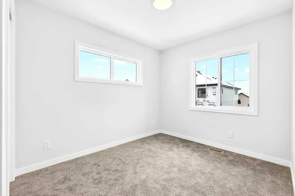 40 Creekside Way SW Calgary AB T2X 6E2