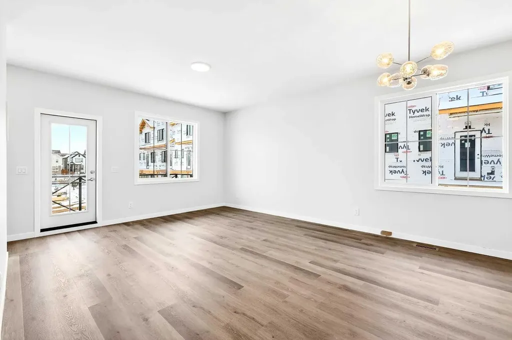 40 Creekside Way SW Calgary AB T2X 6E2