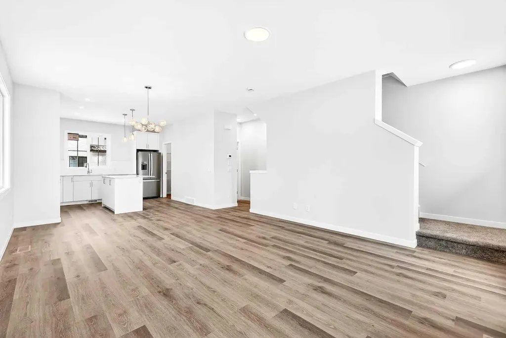 40 Creekside Way SW Calgary AB T2X 6E2