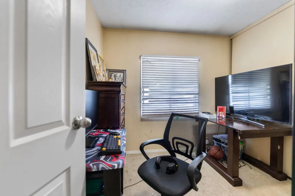 48 Falton Way NE Calgary AB t3j1k4