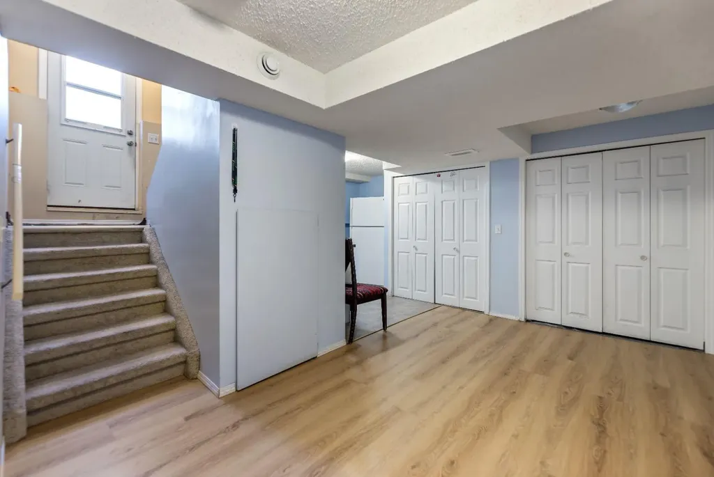 48 Falton Way NE Calgary AB t3j1k4