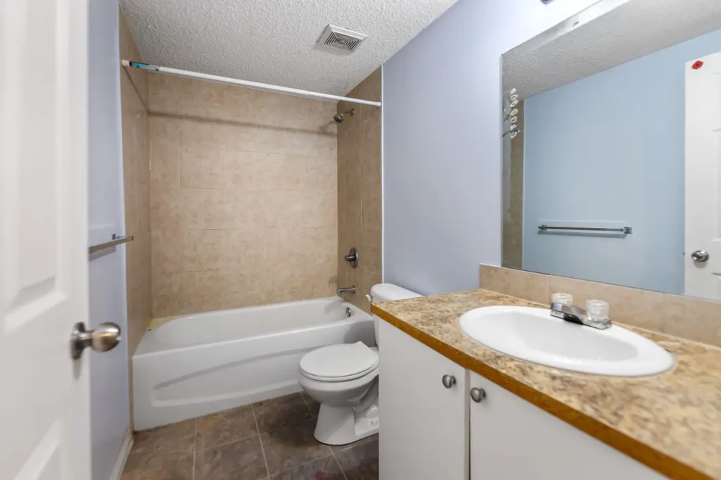 48 Falton Way NE Calgary AB t3j1k4