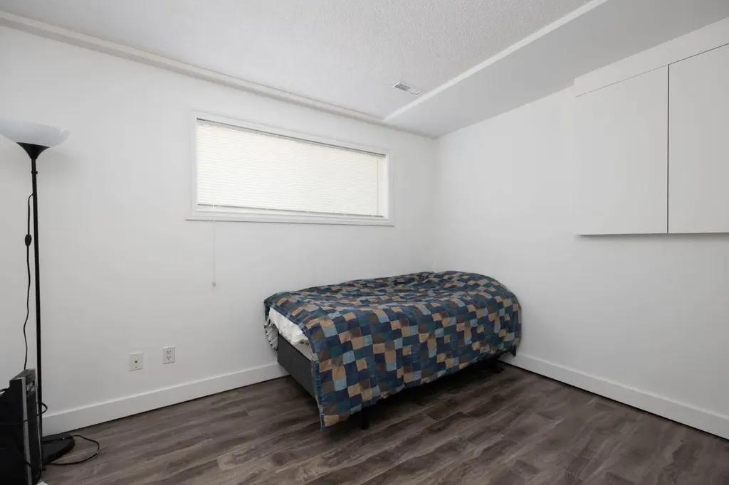 173 Oaks Crescent Fort Mcmurray AB T9K 1P9