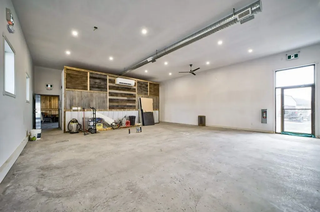 8510 19 Avenue Coleman AB T0K 0M0