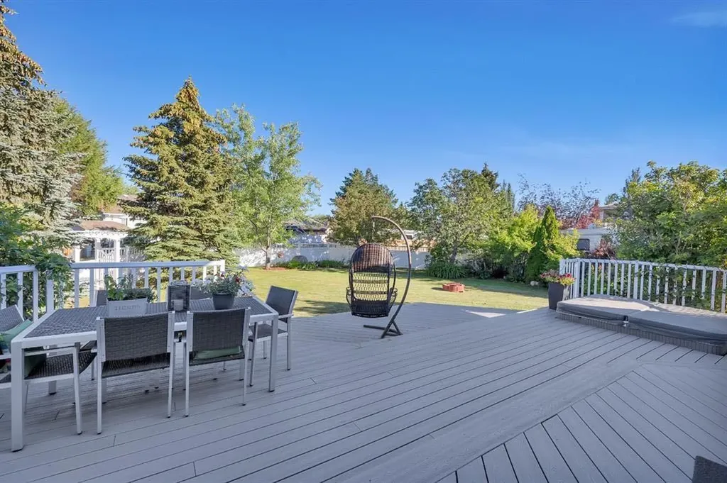 62 Street Close Stettler AB T0C 2L0