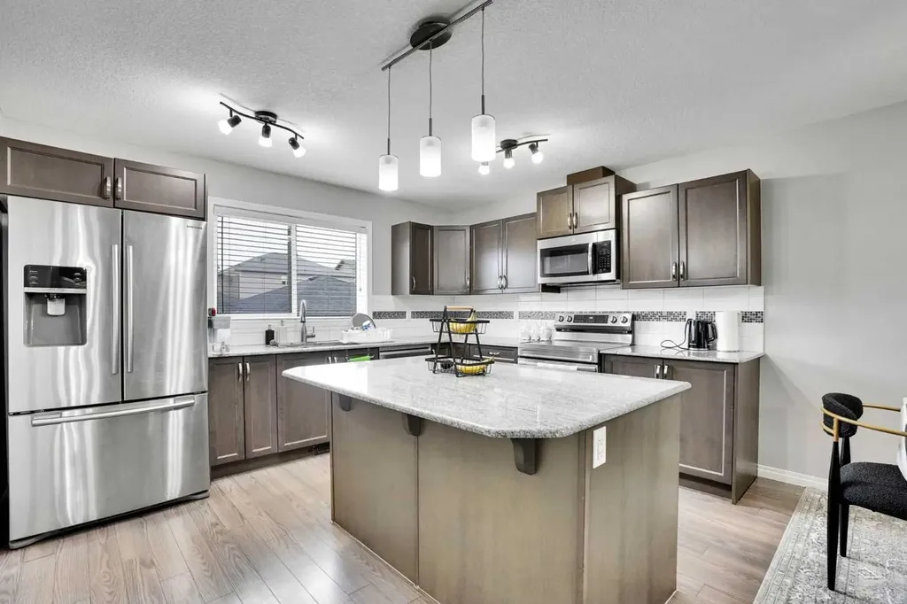 44 Skyview Ranch Lane NE Calgary AB t3n0l9