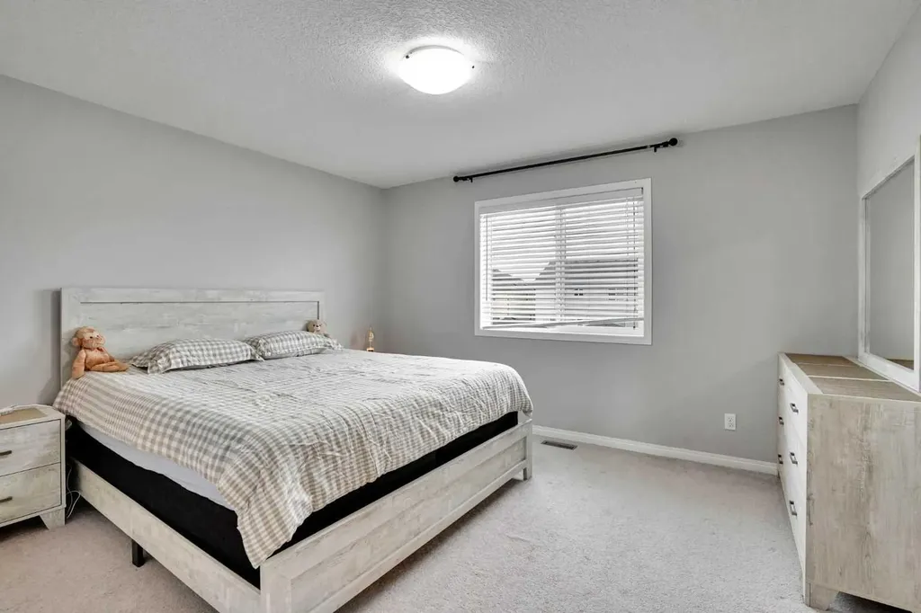 44 Skyview Ranch Lane NE Calgary AB t3n0l9
