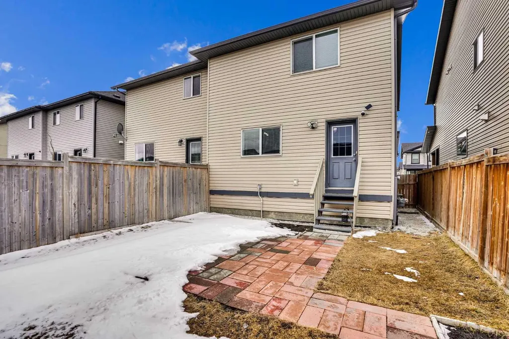 44 Skyview Ranch Lane NE Calgary AB t3n0l9