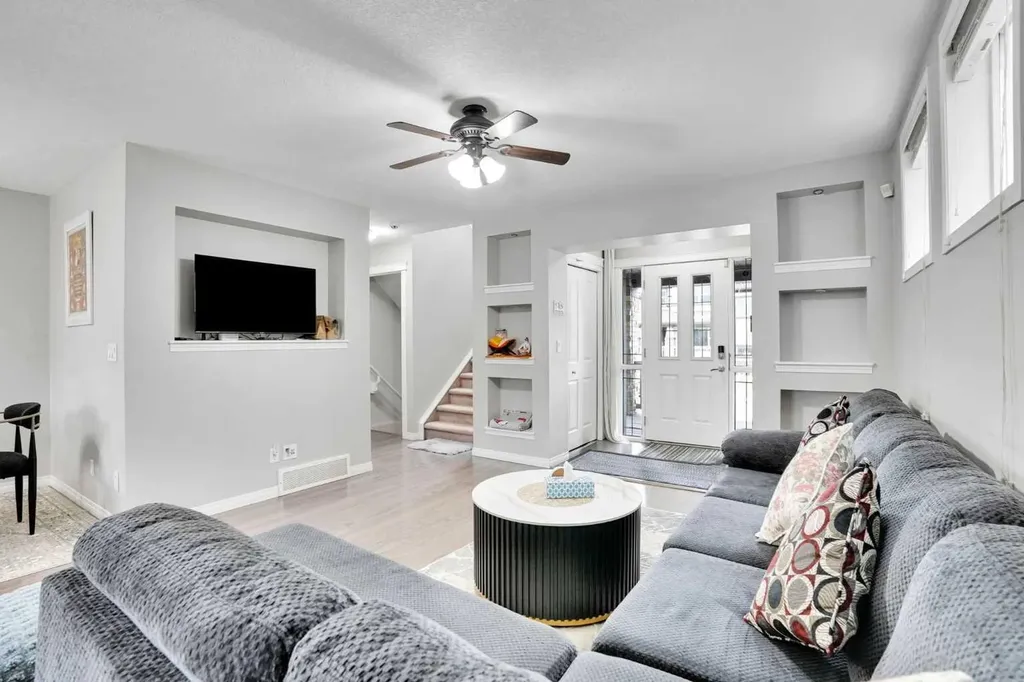 44 Skyview Ranch Lane NE Calgary AB t3n0l9