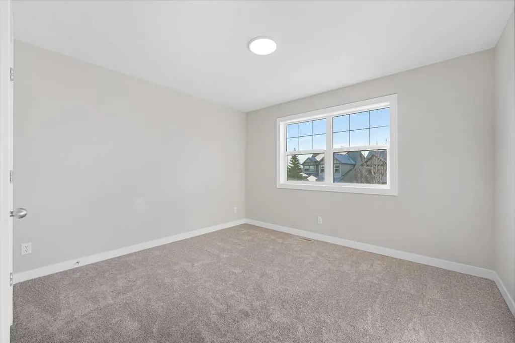 125 Seagreen Passage Chestermere AB T1X0G5