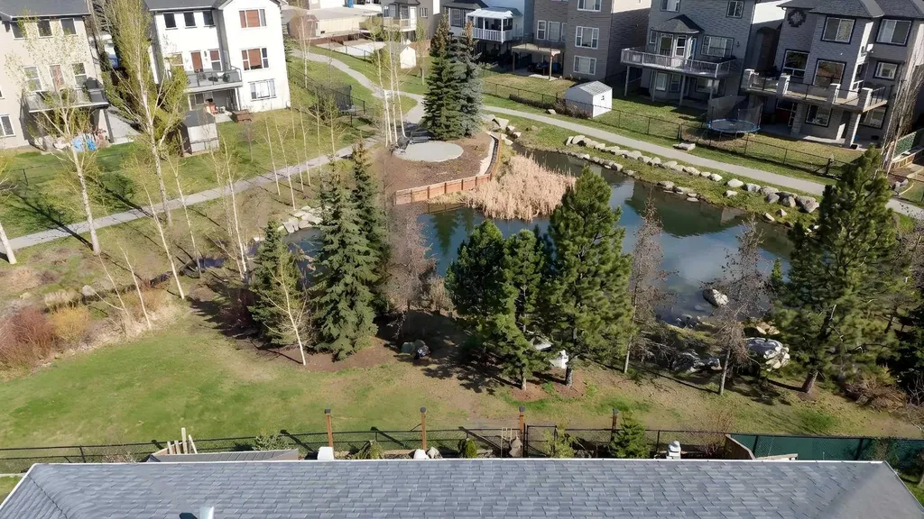 125 Seagreen Passage Chestermere AB T1X0G5