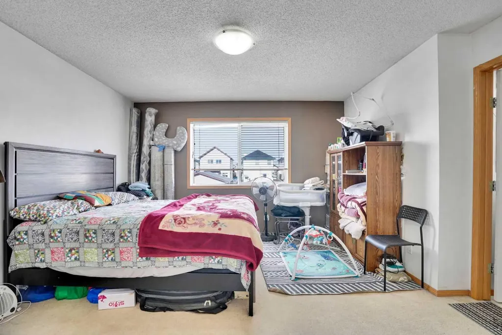 162 Taradale Drive NE Calgary AB T3J 5G3