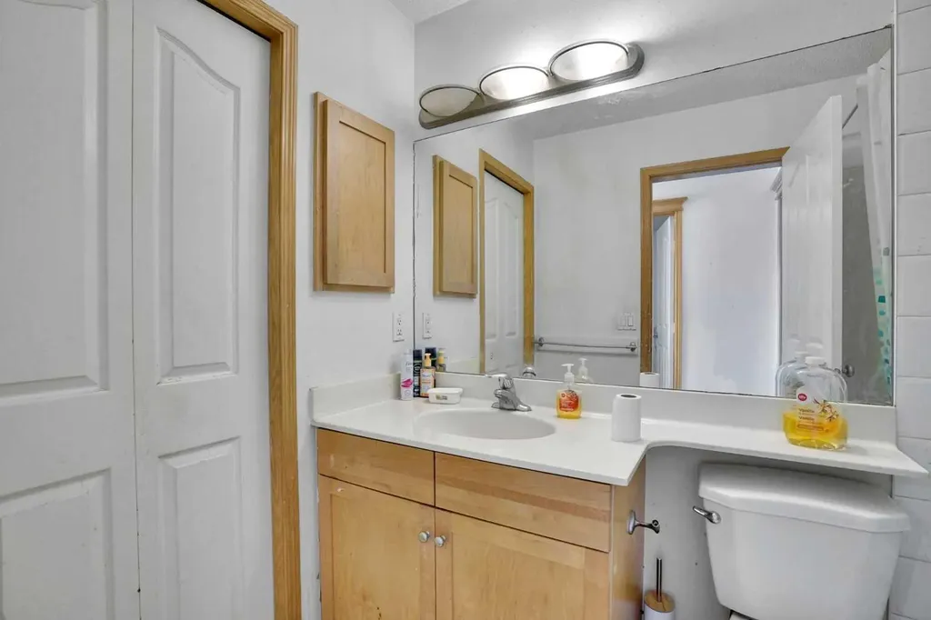 162 Taradale Drive NE Calgary AB T3J 5G3
