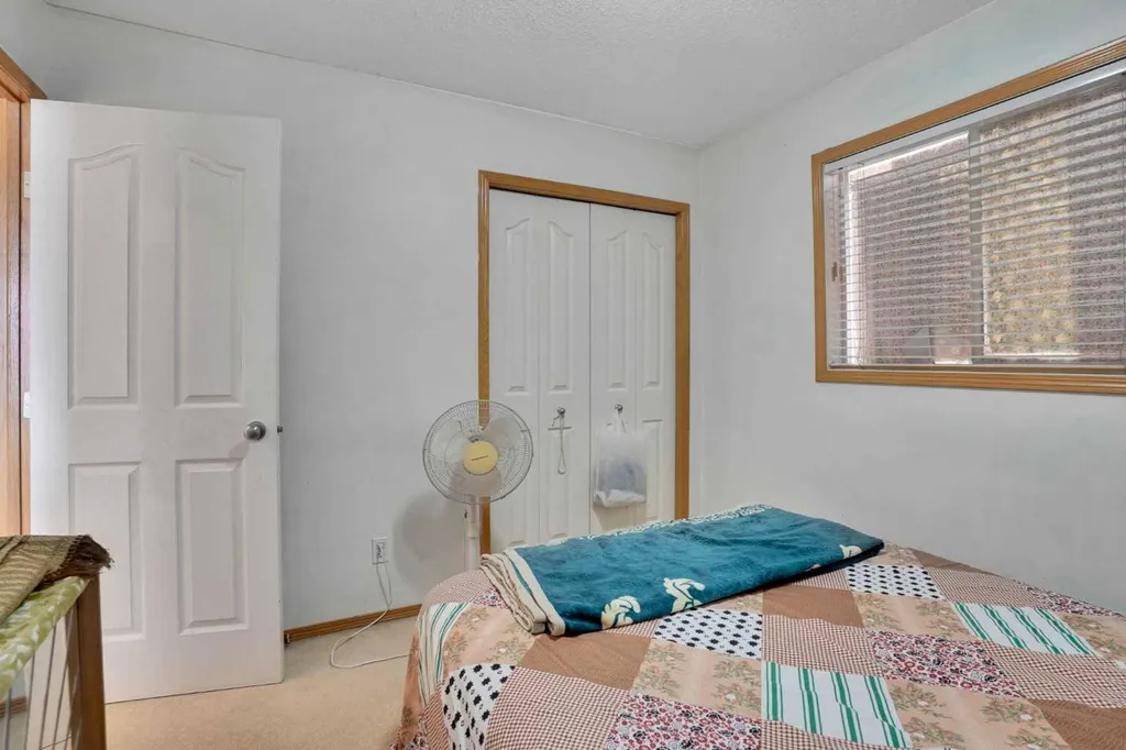 162 Taradale Drive NE Calgary AB T3J 5G3