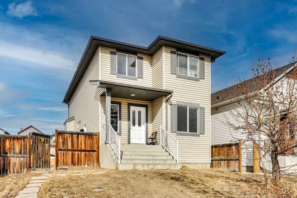 162 Taradale Drive NE Calgary AB T3J 5G3