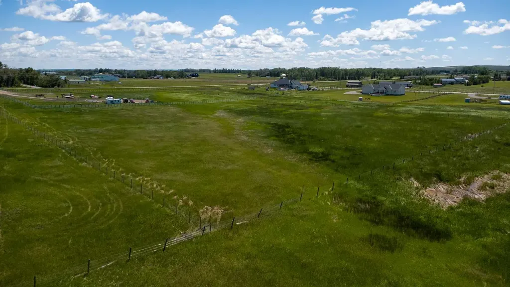 249047 80 Street E Rural Foothills County AB T0L 0X0