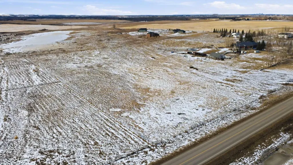 249047 80 Street E Rural Foothills County AB T0L 0X0