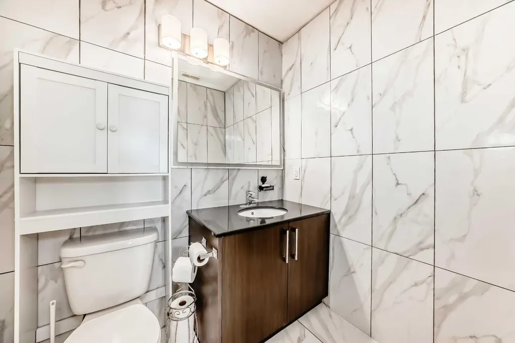 300 Marina Drive Chestermere AB T1X 0P6