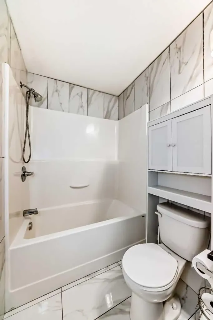 300 Marina Drive Chestermere AB T1X 0P6