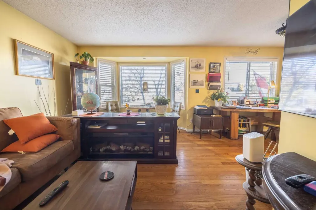1206 Allen Street SE Airdrie AB T4B 1B6