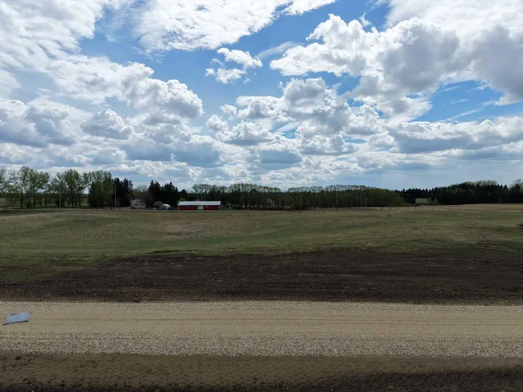 #6 C&e Trail North Of Blackfalds Rural Lacombe County AB T0M 0J0