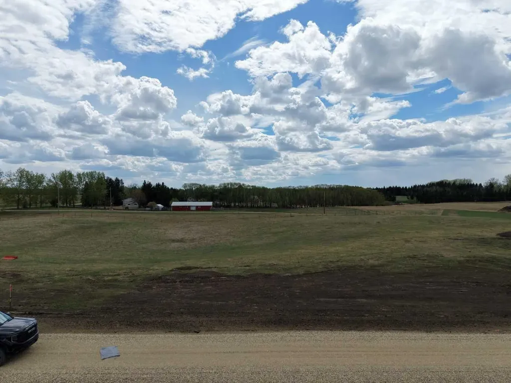 #6 C&e Trail North Of Blackfalds Rural Lacombe County AB T0M 0J0