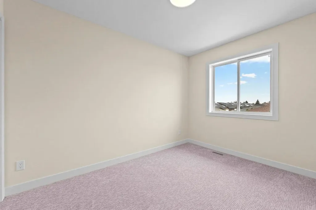 7311B 44b Avenue Camrose AB T4V 5E2