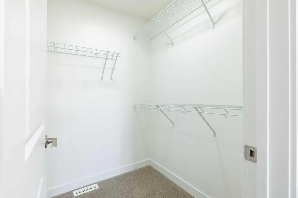 264 Clearview Court Chestermere AB T2P 2G7