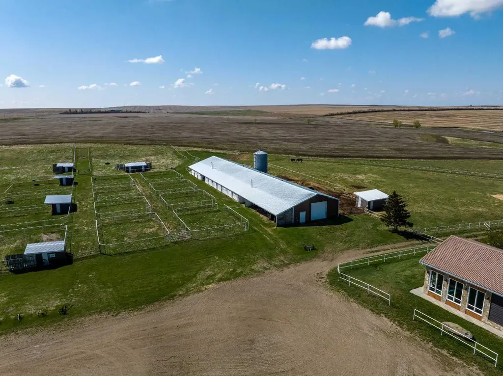 185038 Range Road 241 Milo AB T0L 1L0