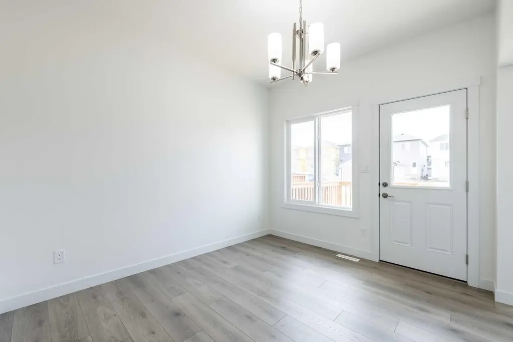 260 Clearview Court Chestermere AB T2P 2G7
