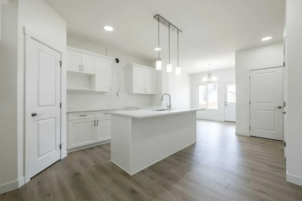 260 Clearview Court Chestermere AB T2P 2G7