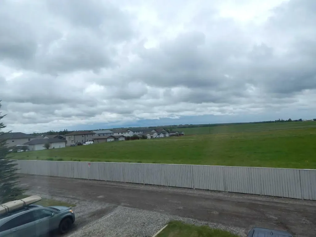 203 Clover Way Carstairs AB T0M 0N0
