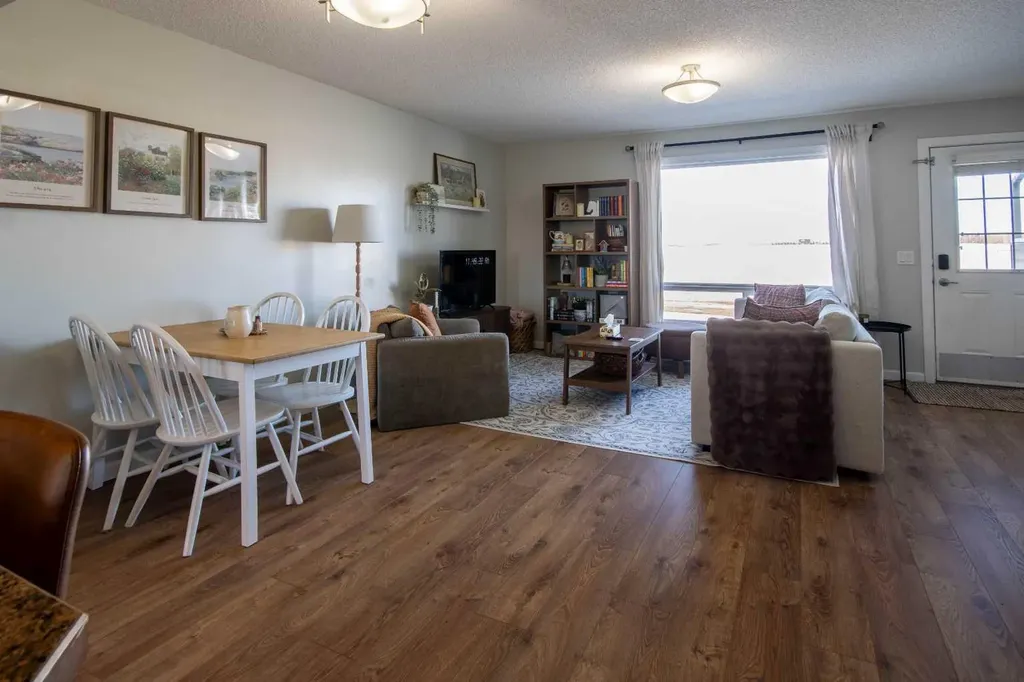 203 Clover Way Carstairs AB T0M 0N0