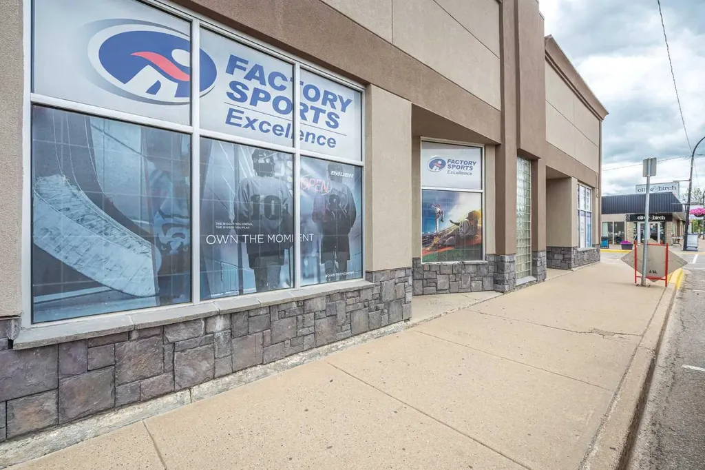 4901 49 Avenue Lloydminster SK S9V 0T6