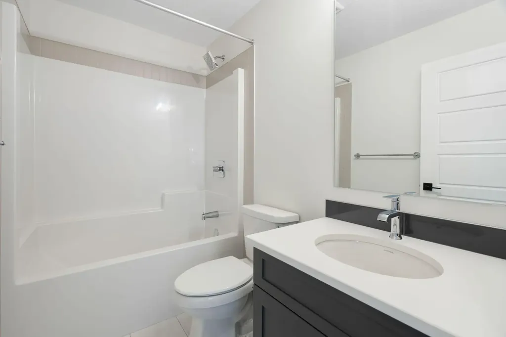 136 Southbow Village Way Cochrane AB T4C 3J9