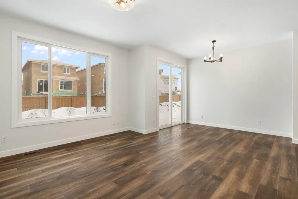 136 Southbow Village Way Cochrane AB T4C 3J9