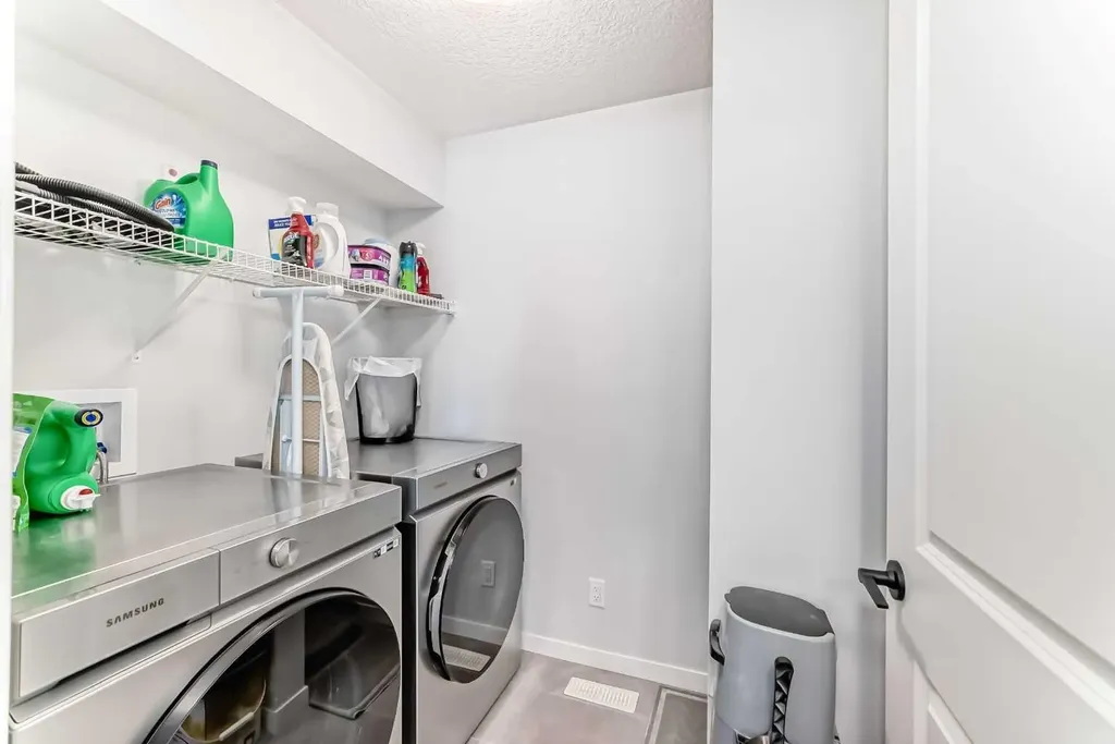 160 Lucas Common NW Calgary AB T3P 2B3