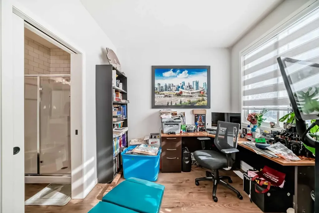 160 Lucas Common NW Calgary AB T3P 2B3