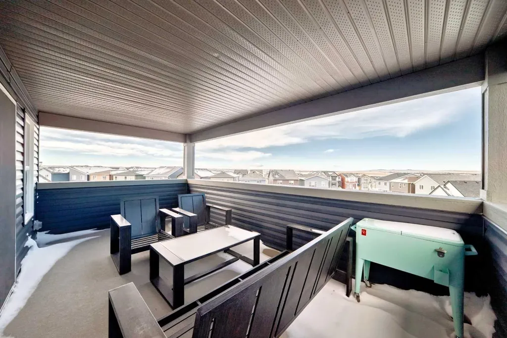 160 Lucas Common NW Calgary AB T3P 2B3