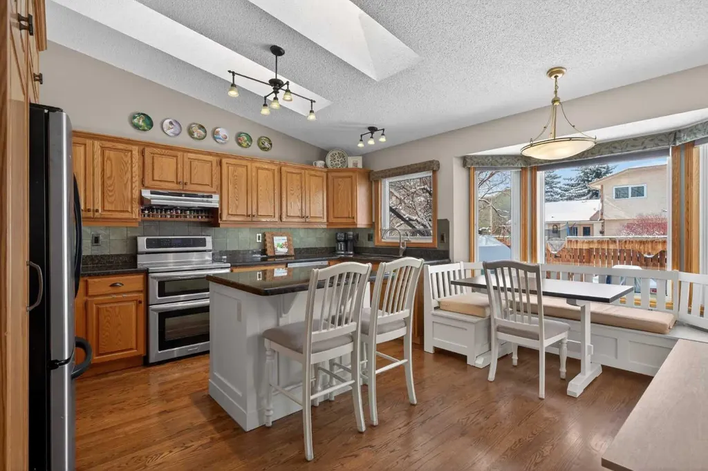 204 Sunrise Circle SE Calgary AB T2X 2Z8