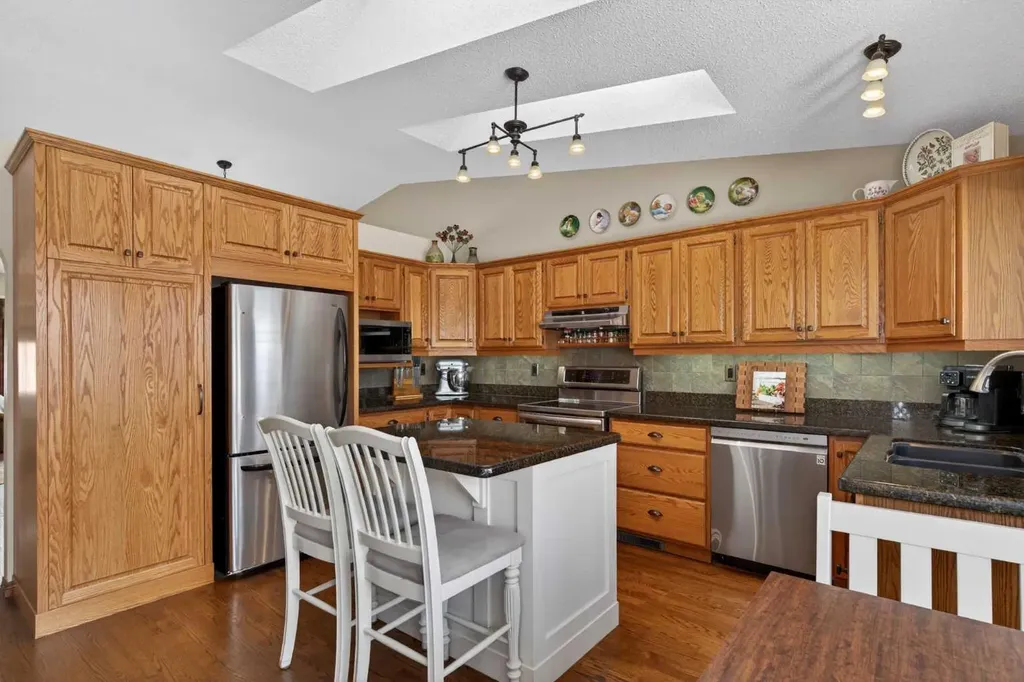 204 Sunrise Circle SE Calgary AB T2X 2Z8
