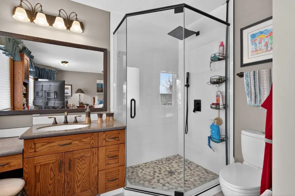 204 Sunrise Circle SE Calgary AB T2X 2Z8
