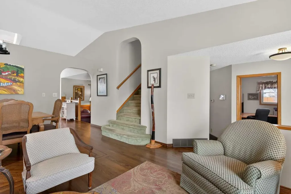 204 Sunrise Circle SE Calgary AB T2X 2Z8