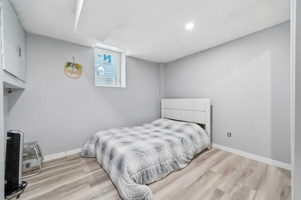 72 Falchurch Road NE Calgary AB T3J 1J8
