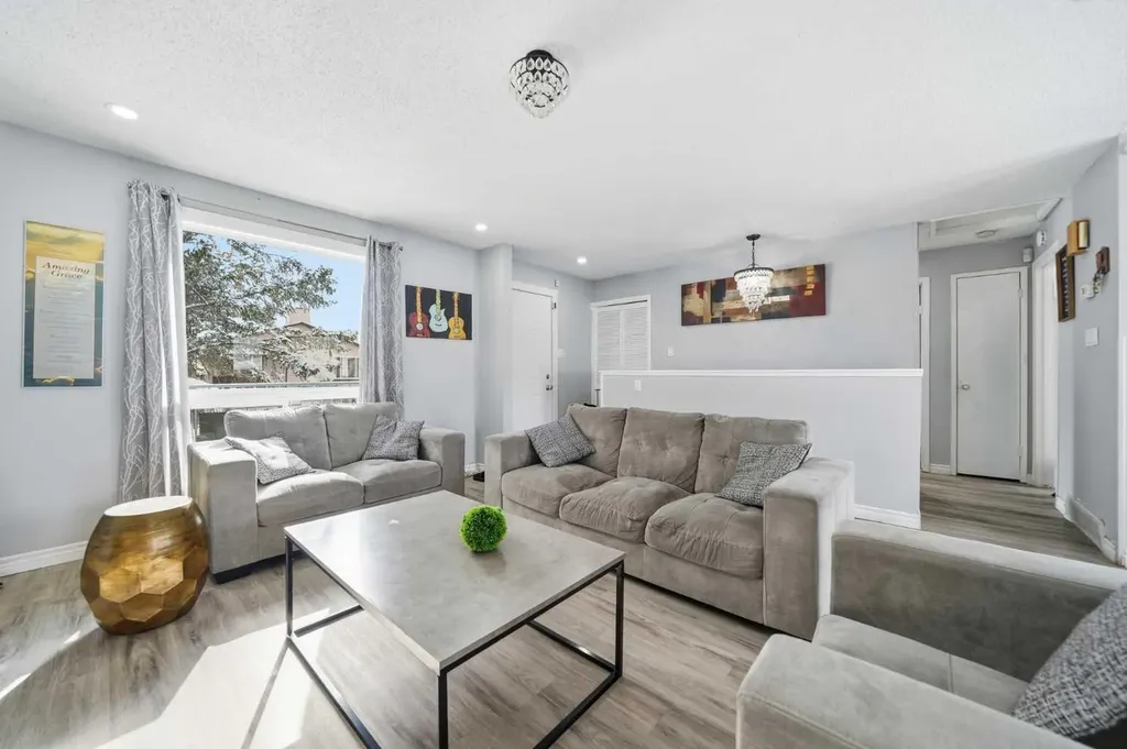 72 Falchurch Road NE Calgary AB T3J 1J8