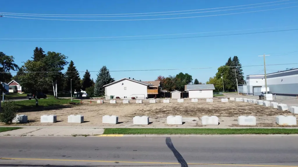 4420 50 Street Ponoka AB T4J 1J5