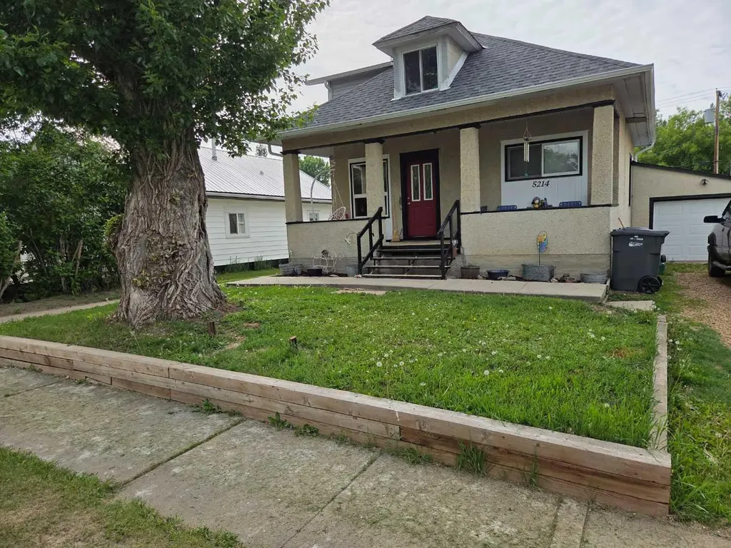 5214 50 Street Castor AB T0C0X0