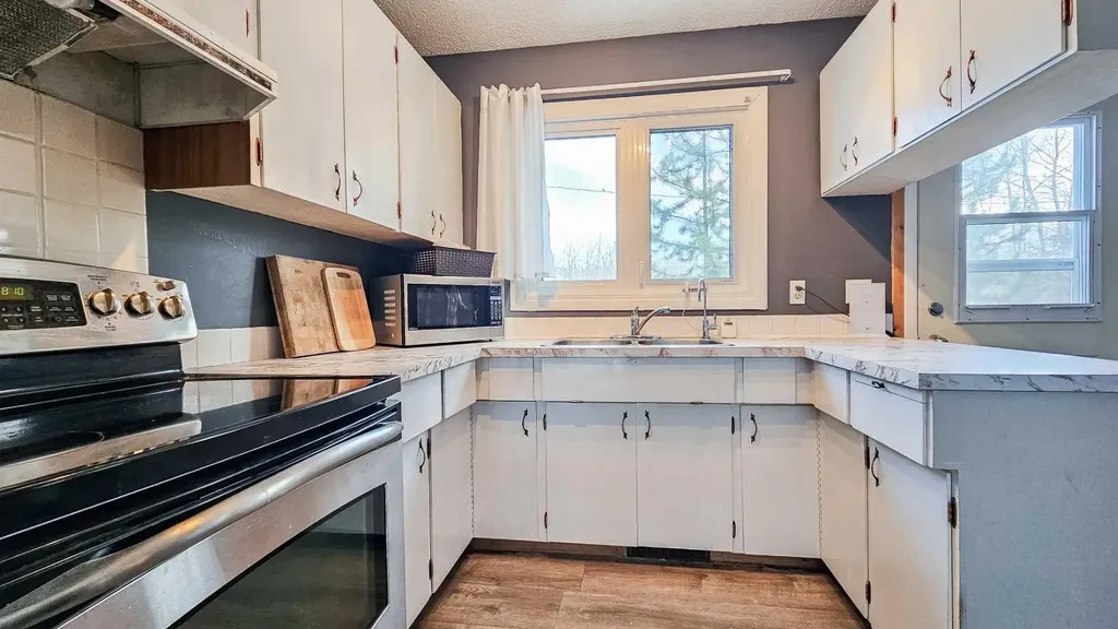 69565 Range Road 65 Grovedale AB T0H 1X0