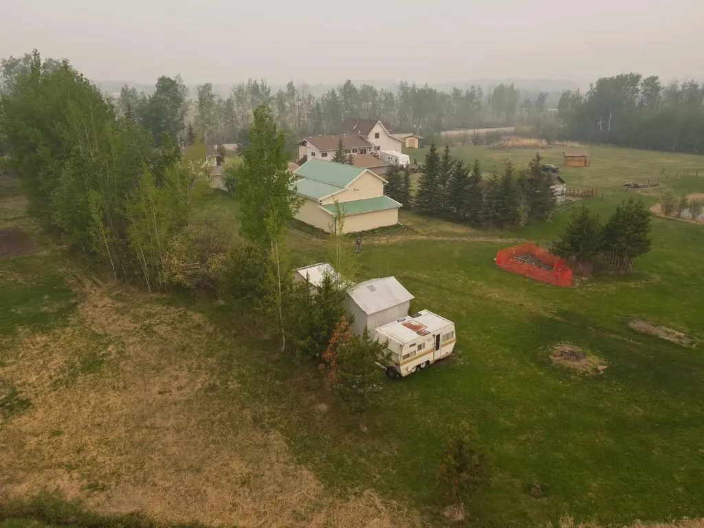 69565 Range Road 65 Grovedale AB T0H 1X0