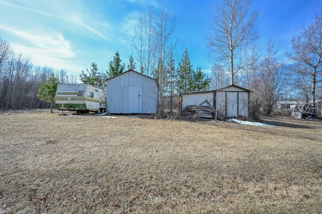 69565 Range Road 65 Grovedale AB T0H 1X0